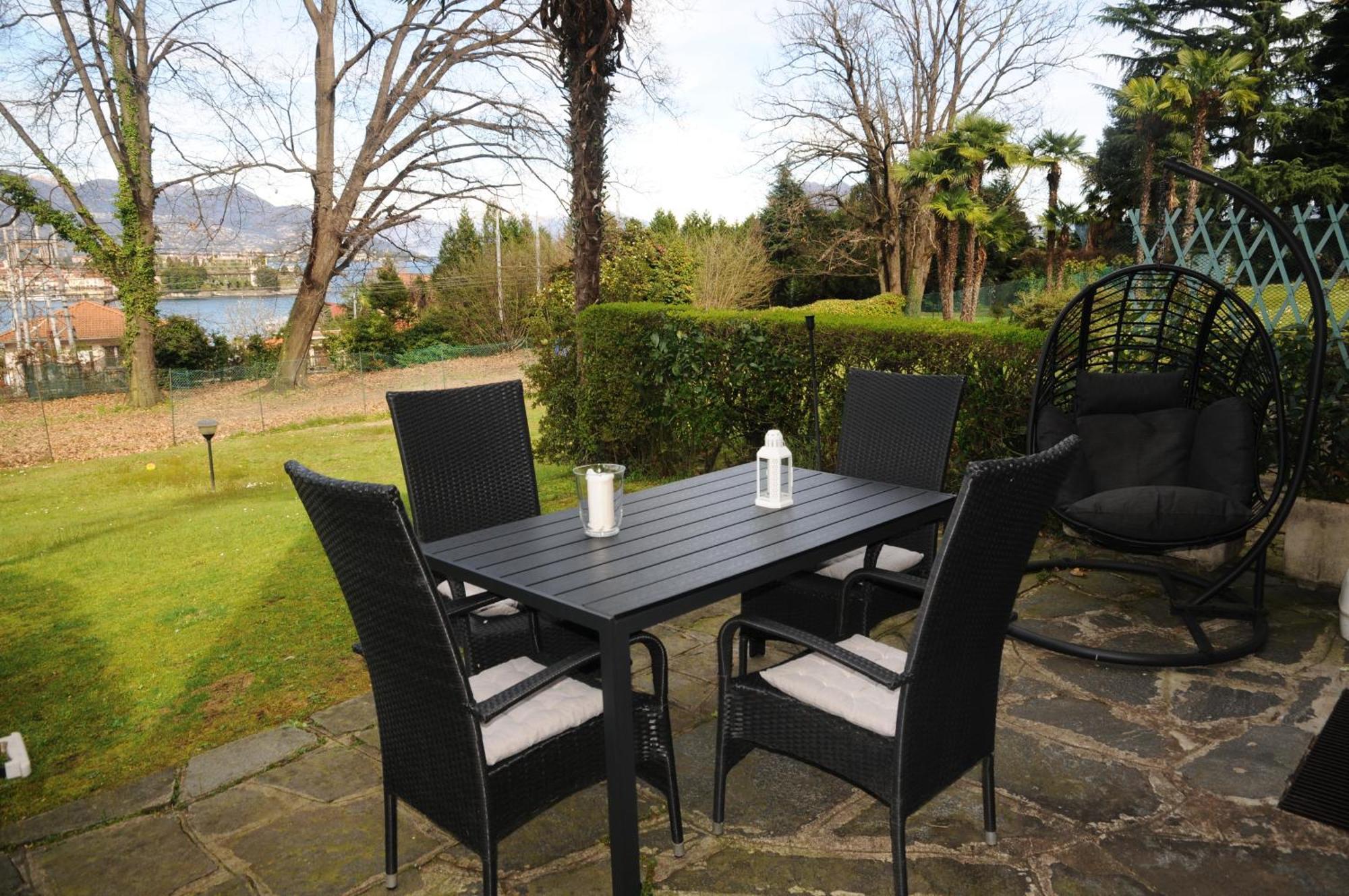 Lovingstresa3 Giardino Del Lago Esterno foto